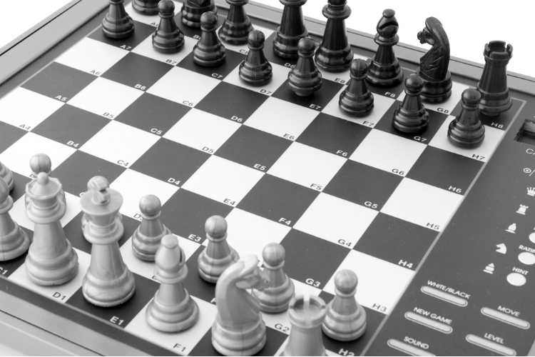 jeu d'échecs électronique