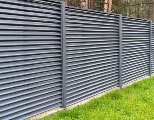 Quelle est la durée de vie d’une clôture en aluminium ?